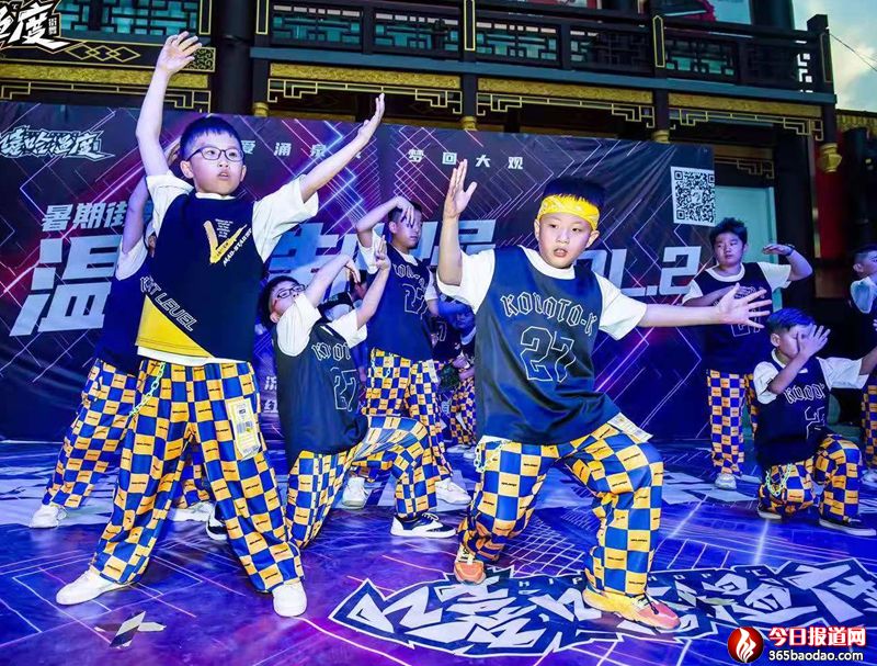  ������������^�@