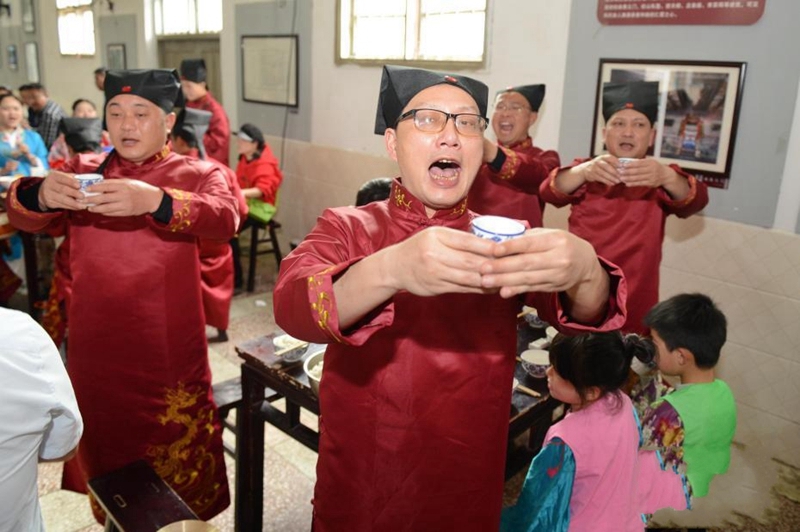 �Aý�������L���ϰ����Ŵ� �w������Ո�Y�x