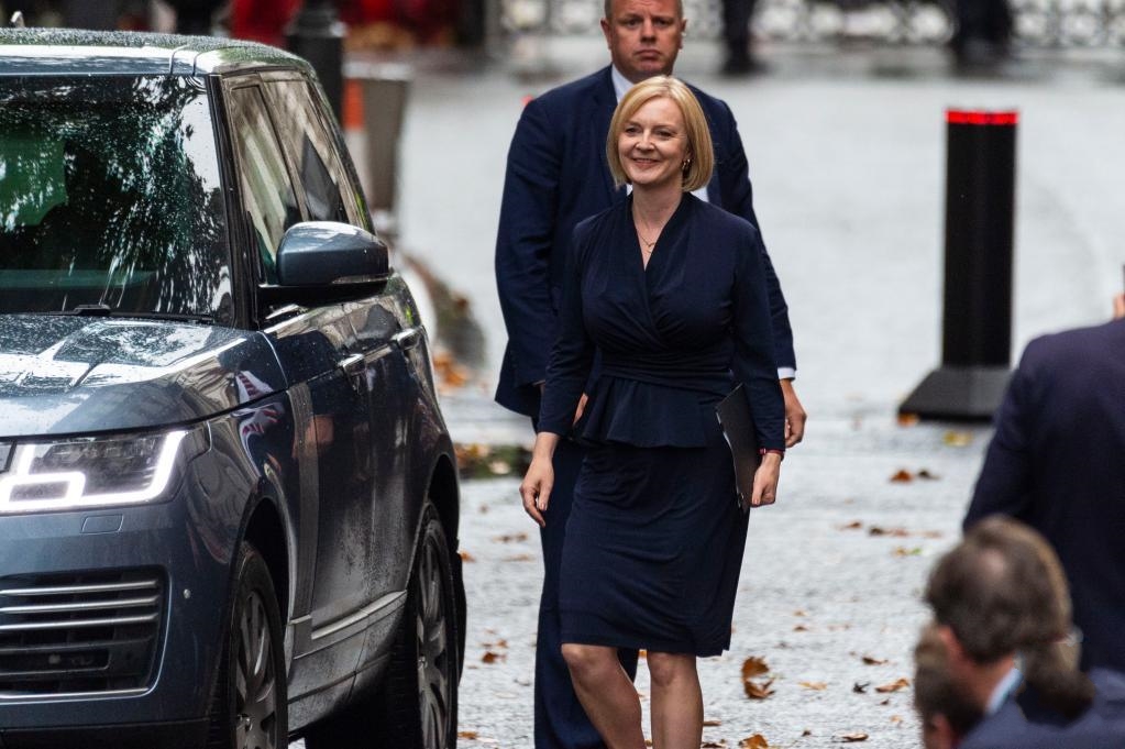 ����˹����Ӣ������