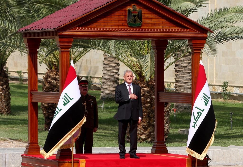 ���������ο��y���xʽ�ڰ͸��_�e��