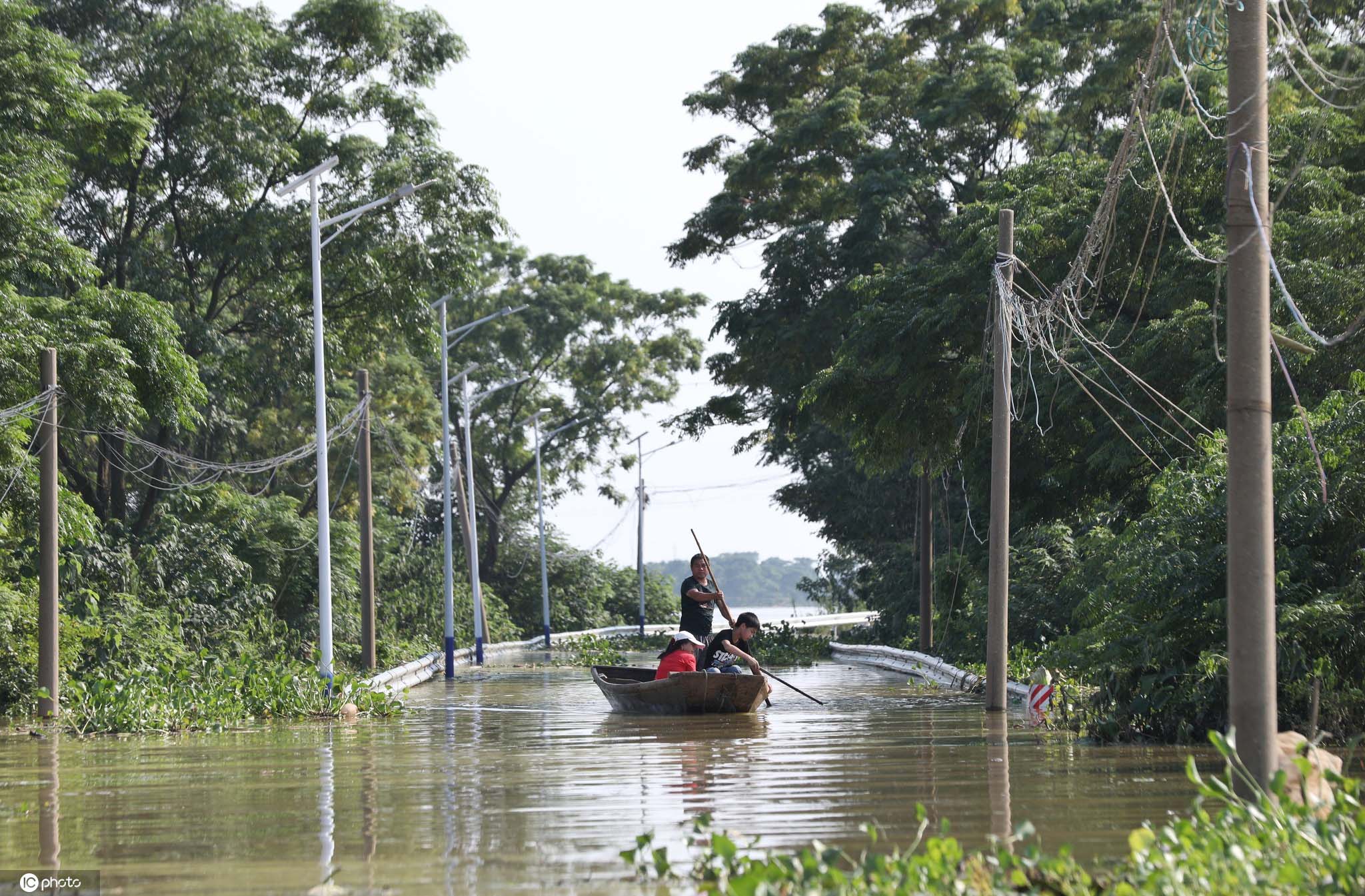 ���Dֱ������۶����ڴ� С�W�ɰ����c ���񄝴�����