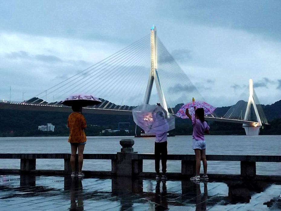 ���L(zh��ng)��5̖(h��o)��ˮ���^�������˲�